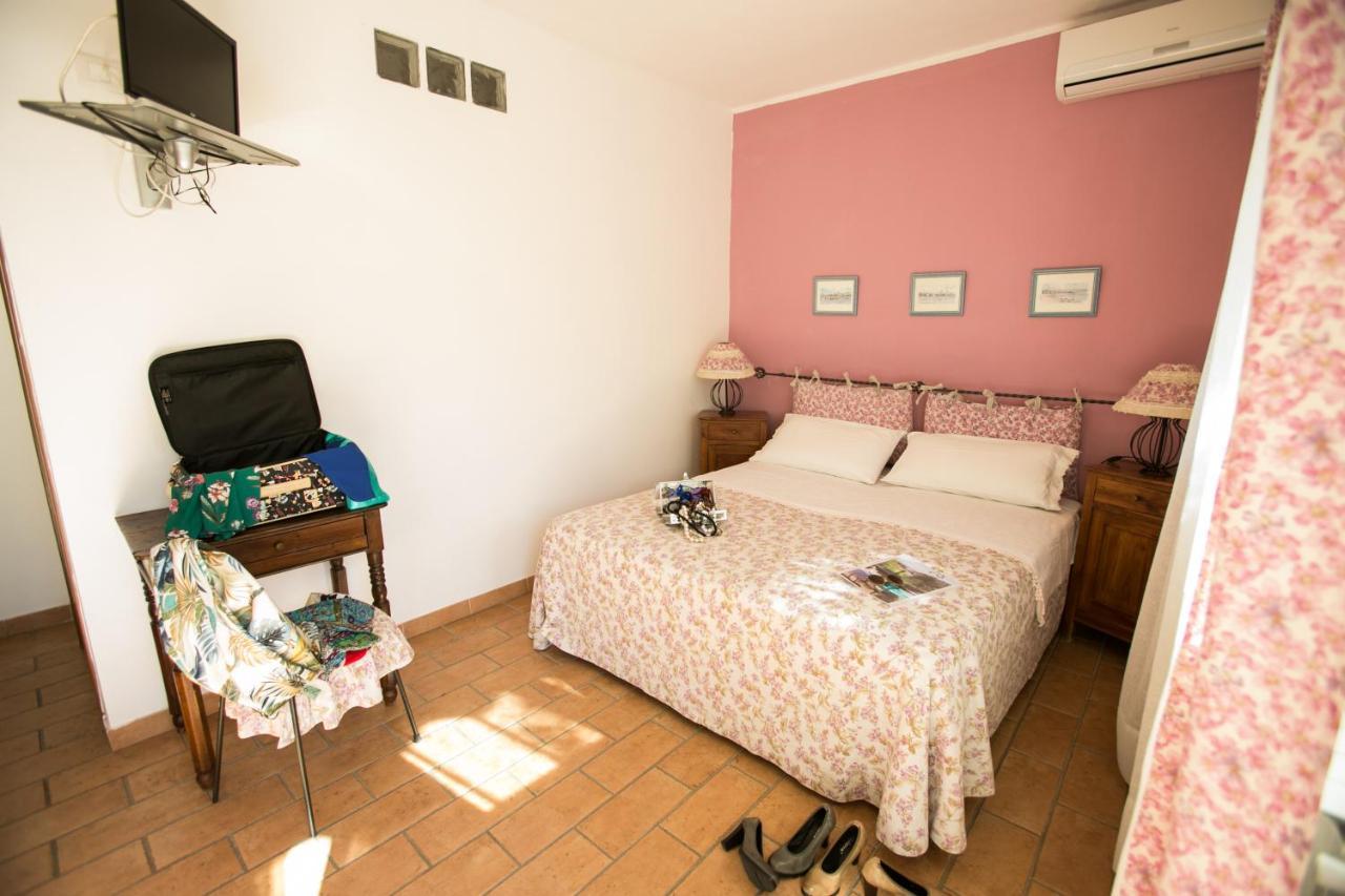 Le Raganelle Otel Oneglia Dış mekan fotoğraf